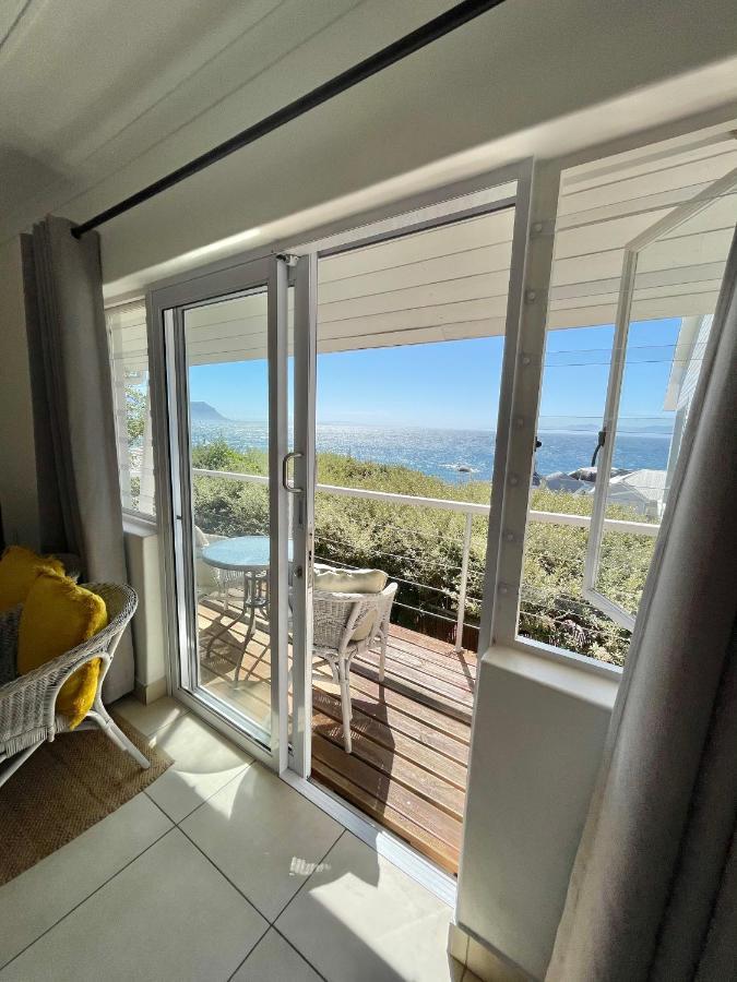 Sail Away Studios Simonʼs Town エクステリア 写真